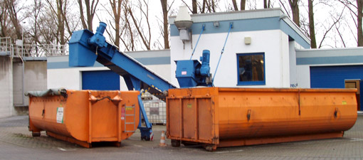 Container für die "Filterkuchen"